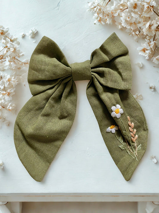 Daisy Dark Green Hair Bow