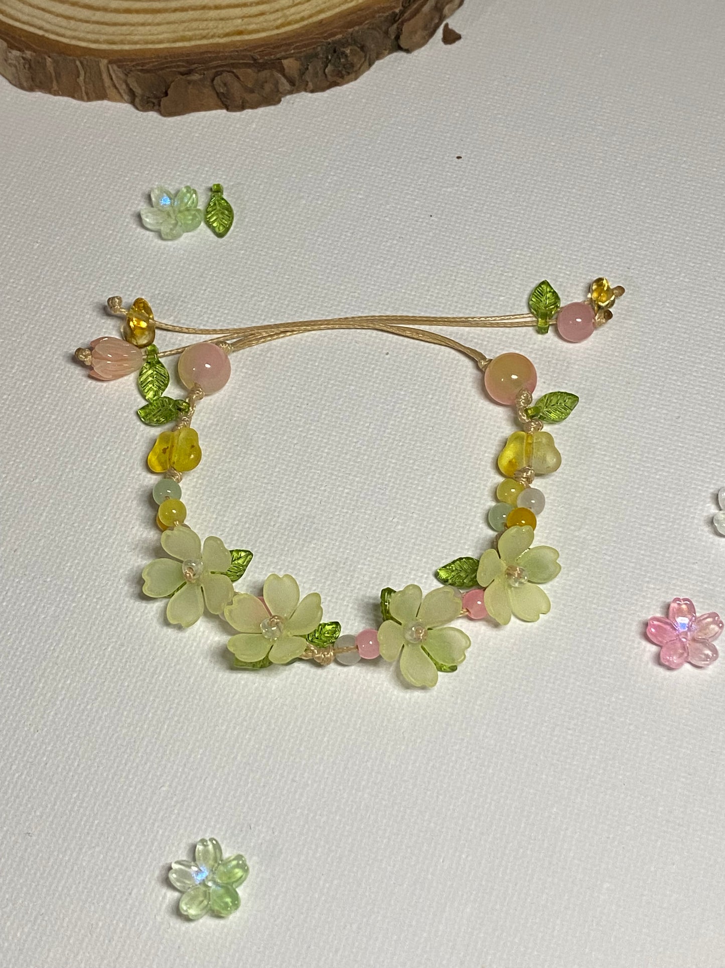 Light yellow flower